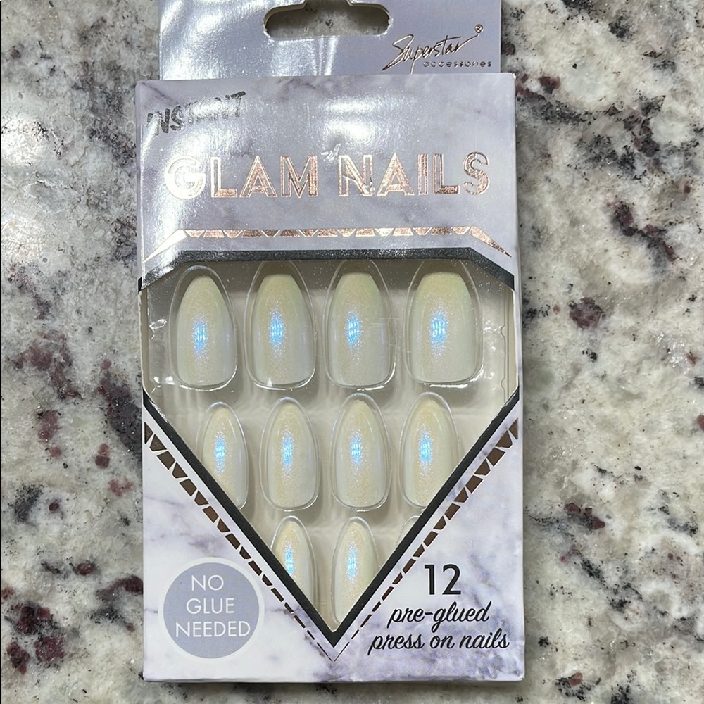 Glam Nails - Iridescent Press-On Nails